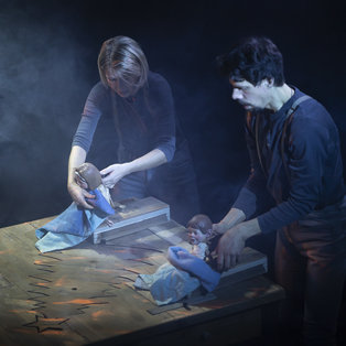 Stota ponovitev predstave Snežna kraljica